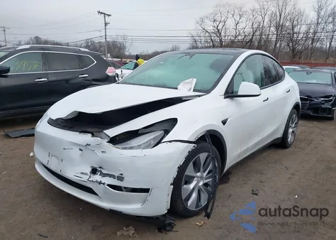 2023 Tesla Model Y Awd/Long Range Dual Motor All-Wheel Drive from USA, damaged, VIN 7SAYGDEE8PA105374